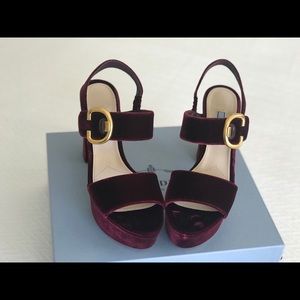 Prada Suede Platform Sandal Burgundy size 8 (38)